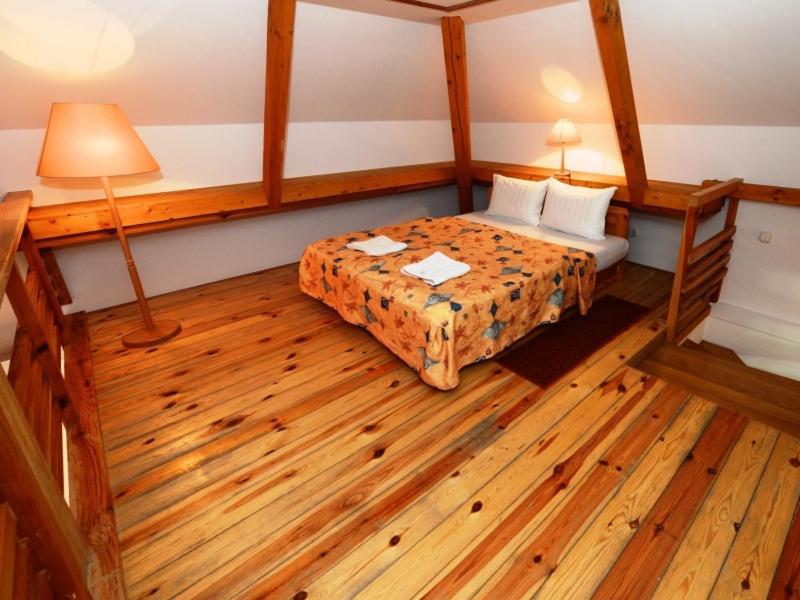 Bakony Hotel Bakonybel Ngoại thất bức ảnh