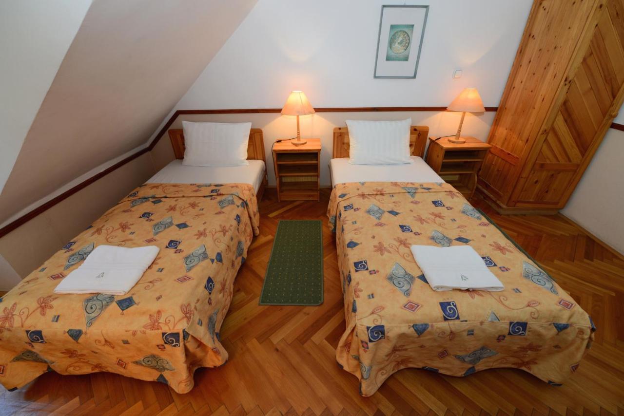 Bakony Hotel Bakonybel Ngoại thất bức ảnh