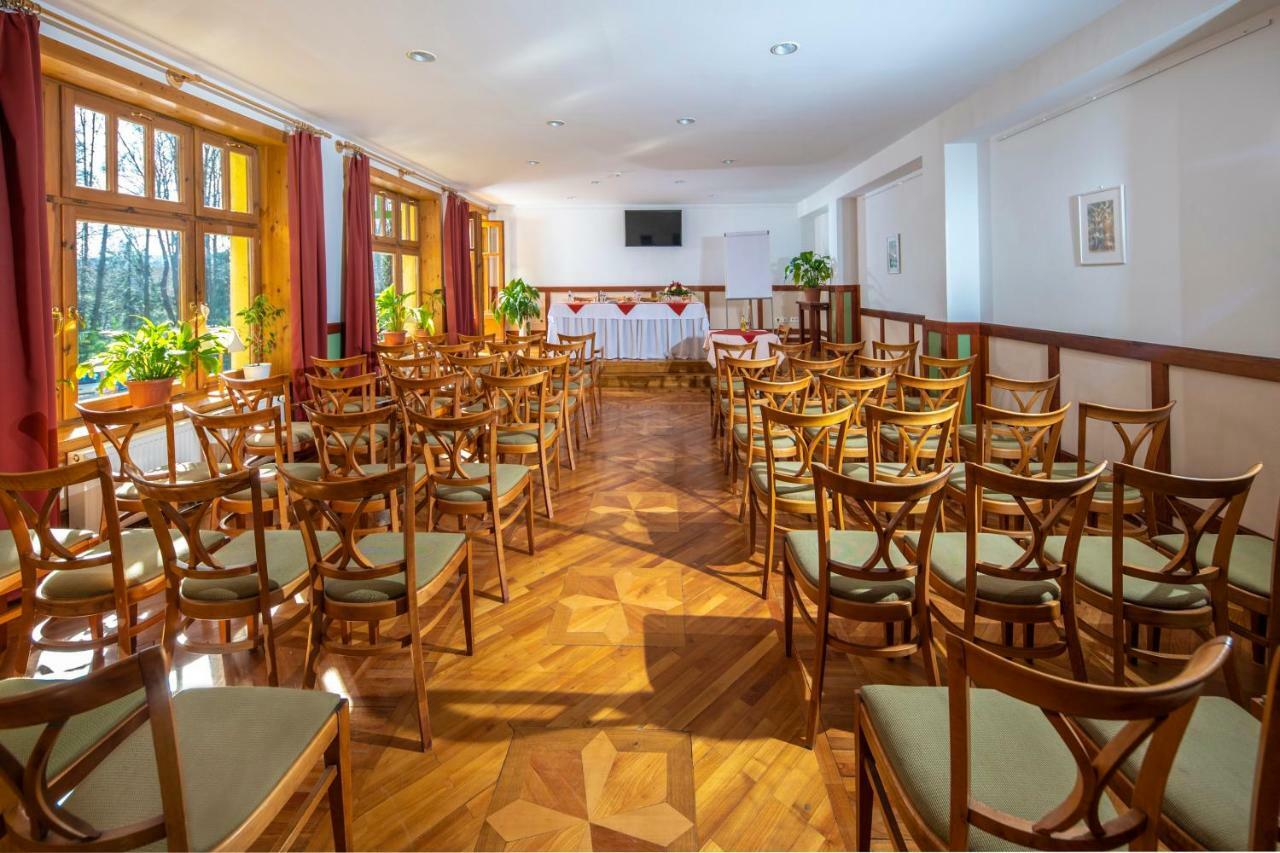 Bakony Hotel Bakonybel Ngoại thất bức ảnh
