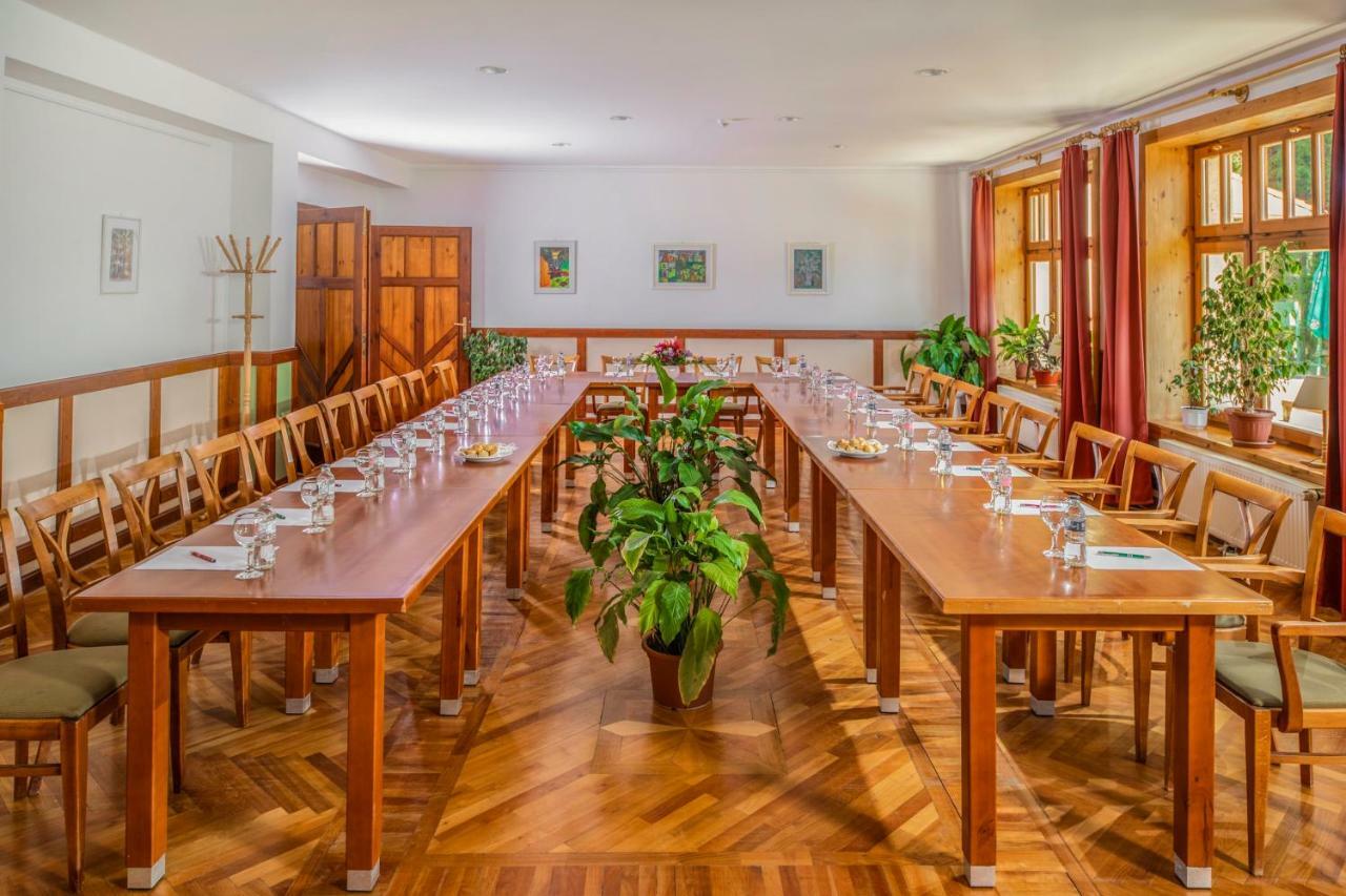 Bakony Hotel Bakonybel Ngoại thất bức ảnh